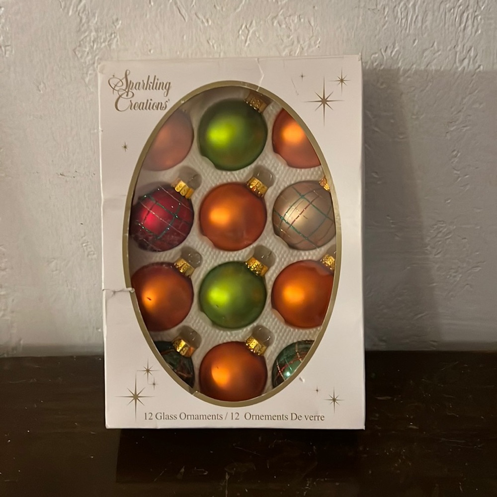 Sparkling creations, Christmas ornaments